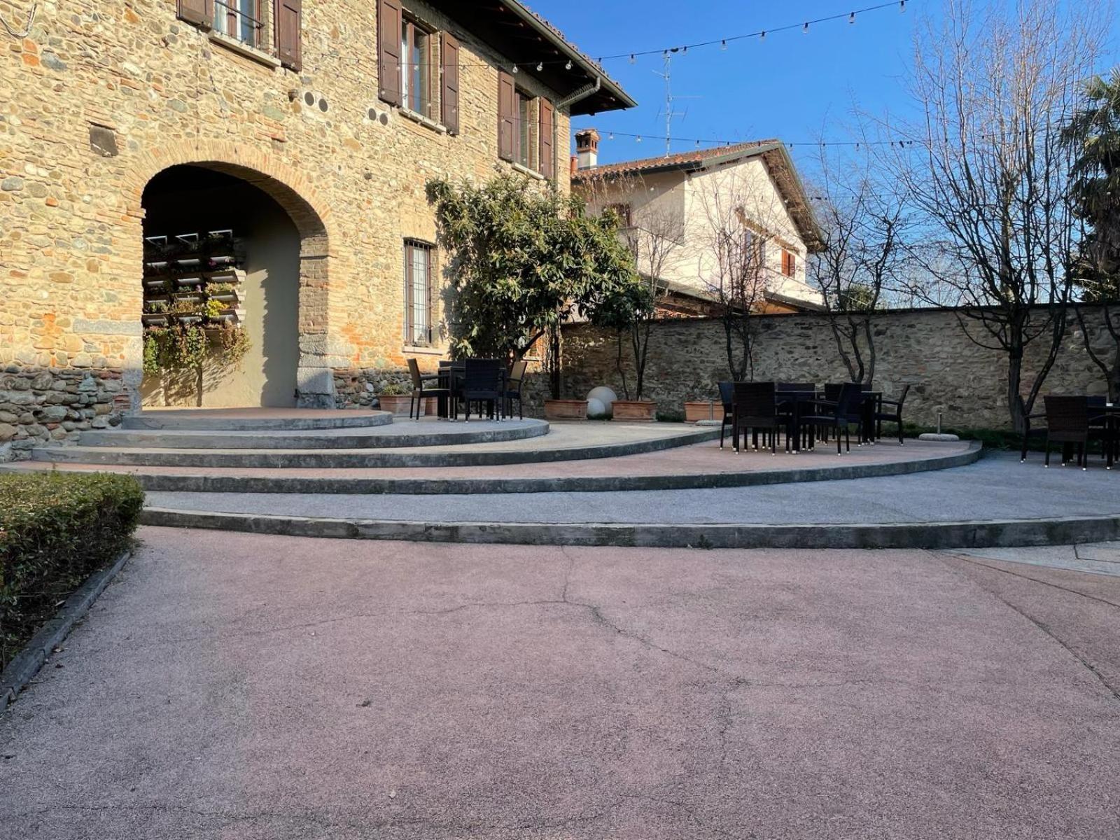 Lear • Dining Club Briosco Exterior foto